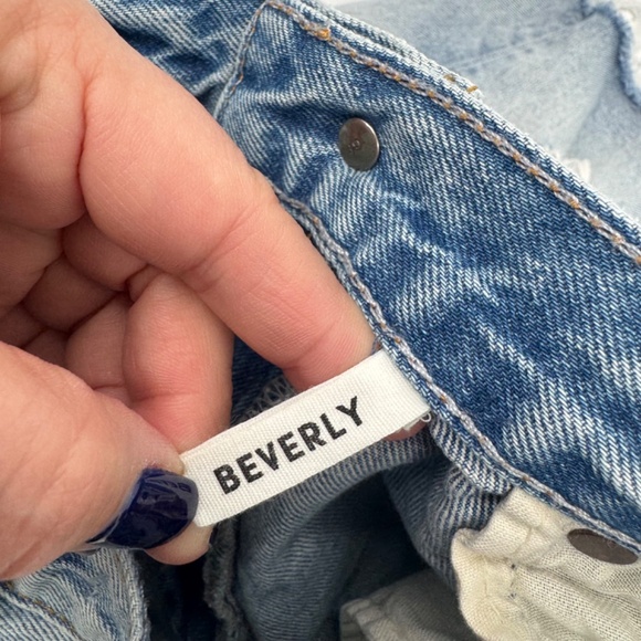 GRLFRND Jean Shorts Women 29 Blue Beverly Distressed Button Fly Light Wash Denim - Picture 8 of 14